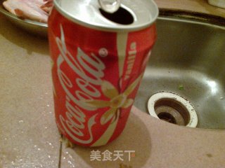 香草可乐鸡翅的做法步骤：2