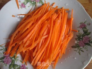 鱼香肉丝的做法步骤：5