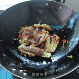 剁椒煎茄子的做法步骤：9