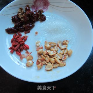 红枣花生糯米饭的做法步骤：6