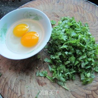 苋菜叶煎蛋的做法步骤：2