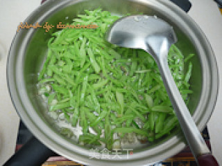 蒜蓉眉豆的做法步骤：8