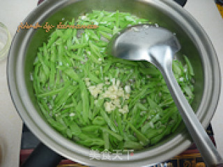 蒜蓉眉豆的做法步骤：9