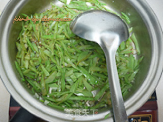 蒜蓉眉豆的做法步骤：11