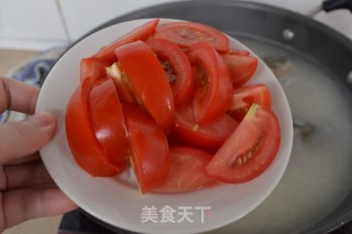 番茄胡萝卜鲫鱼汤的做法步骤：10