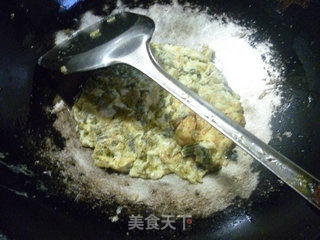 玉米馒头夹咸菜鸡蛋的做法步骤：10
