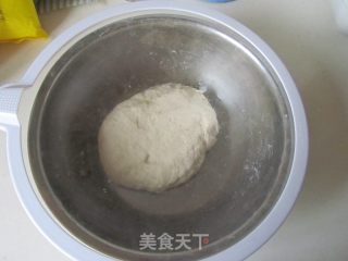 肉末葱油饼的做法步骤：2