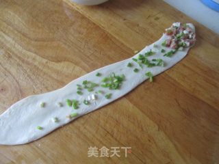 肉末葱油饼的做法步骤：7