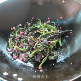蒜米红苋菜的做法步骤：7