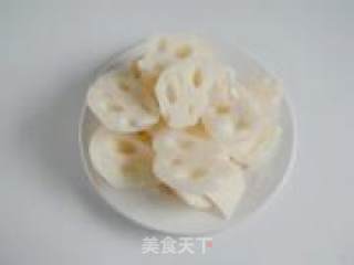 排骨莲藕汤的做法步骤：6