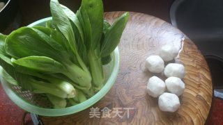 泰式甜辣鱼丸的做法步骤：1