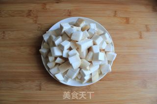 酱烧杏鲍菇的做法步骤：1