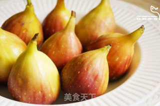 无花果奇异色拉的做法步骤：1