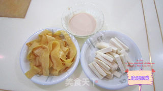 醋溜杏鲍菇小素排的做法步骤：2
