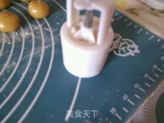 豆沙月饼的做法步骤：11