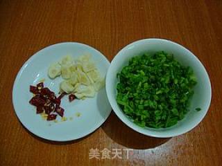爽口小凉菜---------【捞拌金针菇】的做法步骤：2