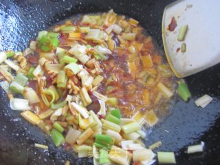 简单少油健康版---鱼香肉丝的做法步骤：6