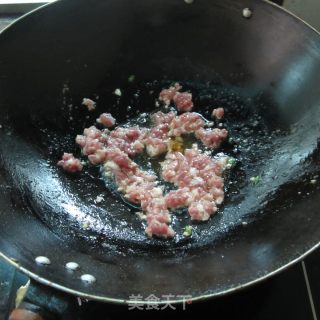 辣椒油炒黄瓜的做法步骤：4