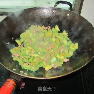 辣椒油炒黄瓜的做法步骤：8