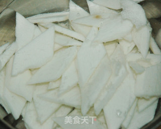 醋溜山药炒木耳的做法步骤：2