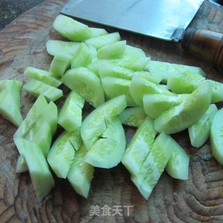 辣椒油溜黄瓜的做法步骤：3