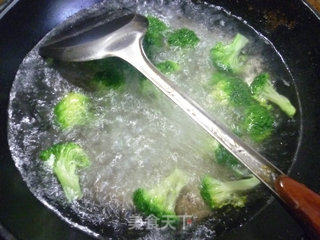 腊肉炒双花的做法步骤：4