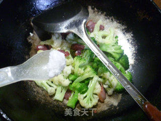 腊肉炒双花的做法步骤：9