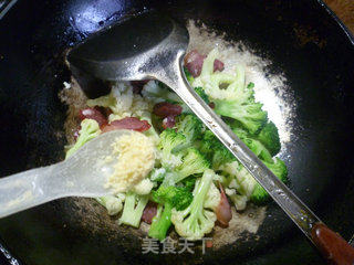 腊肉炒双花的做法步骤：10