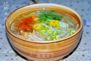 复制云南经典美味----过桥米线的做法步骤：22