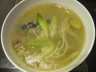 清煮鱼头汤（简单靓汤）的做法步骤：5