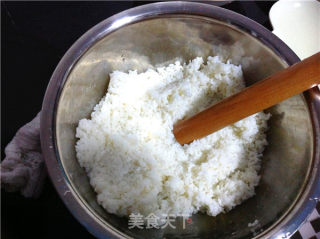【老桃七厨房】日本料理 大骨汤泡粢饭糕 (or炸饭团)的做法步骤：4