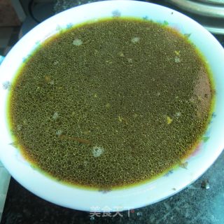 蒜米卤香木耳的做法步骤：2