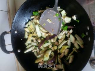 炒茄丝的做法步骤：4