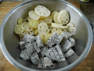 莲藕火龙果的做法步骤：8