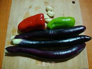 爽口小凉菜--------【蒜蓉手撕茄条】的做法步骤：1