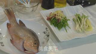 清蒸红鮋的做法步骤：1