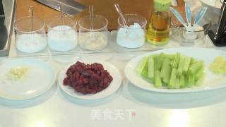 莴笋炒牛柳的做法步骤：2