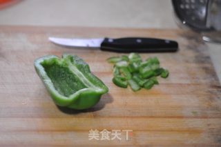 青椒虾仁盏的做法步骤：1