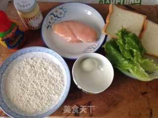 触手可及的美味——鸡肉三明治的做法步骤：1