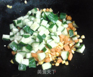 三色蔬菜丁的做法步骤：6