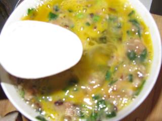 香菇猪肉蛋饼的做法步骤：3