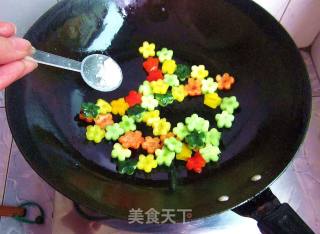 【多彩面包鸡丁】中西结合的超卡哇伊菜菜的做法步骤：12