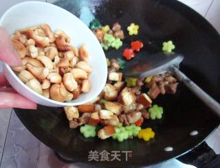 【多彩面包鸡丁】中西结合的超卡哇伊菜菜的做法步骤：15