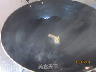 姜葱炒花蟹的做法步骤：3