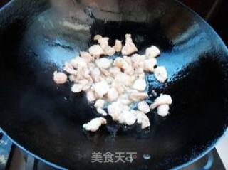 肉片炒野笋的做法步骤：3