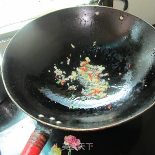 蒜香甘蓝菜丝的做法步骤：5