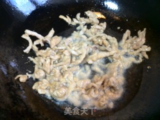 仔姜肉丝的做法步骤：4