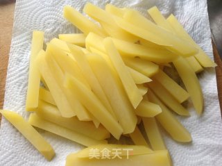 薯条堪比KFC的做法步骤：4