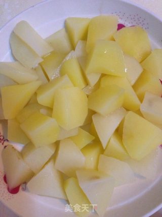 懒人最爱：咖喱饭的做法步骤：2