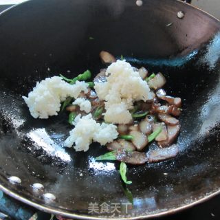 快餐腊肉饭的做法步骤：5
